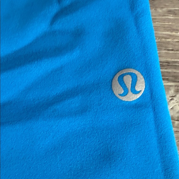 lululemon athletica Poolside Align Leggings 21” - Picture 3 of 6